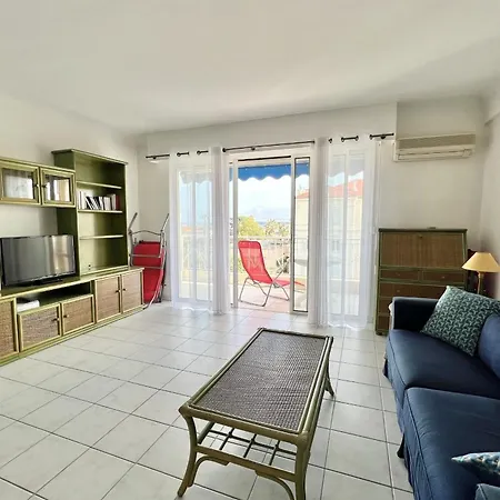 Appartement Bright Terrace And Sea View
